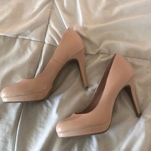 Light Pink Heels💛